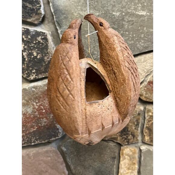 Hand carved Coconut Shell Birds. Bird feeder/Planter. Folk Art? Tiki Beach - Picture 1 of 7